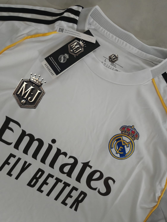 Real Madrid 2025–26 Home Kit – Legends Edition (Full Sleeve, Embroidered Premium, No Backprint) ⚪👑🏟️ (Copy)
