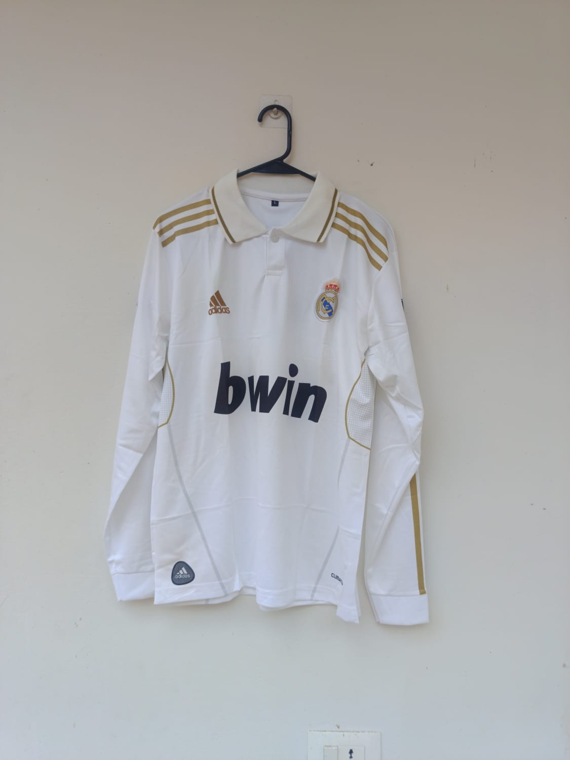 Ronaldo Golden Collar premium quality full sleeve embroidery logo