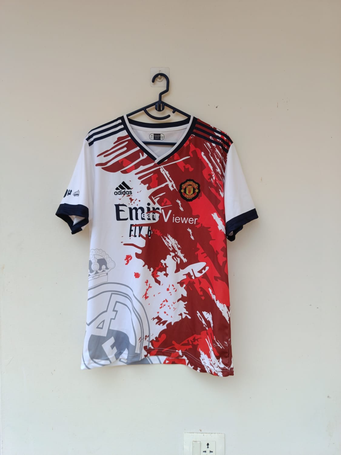 Real Madrid & Manchester United Combo β Ronaldo Embroidery Logo Jersey (Exclusive Edition)