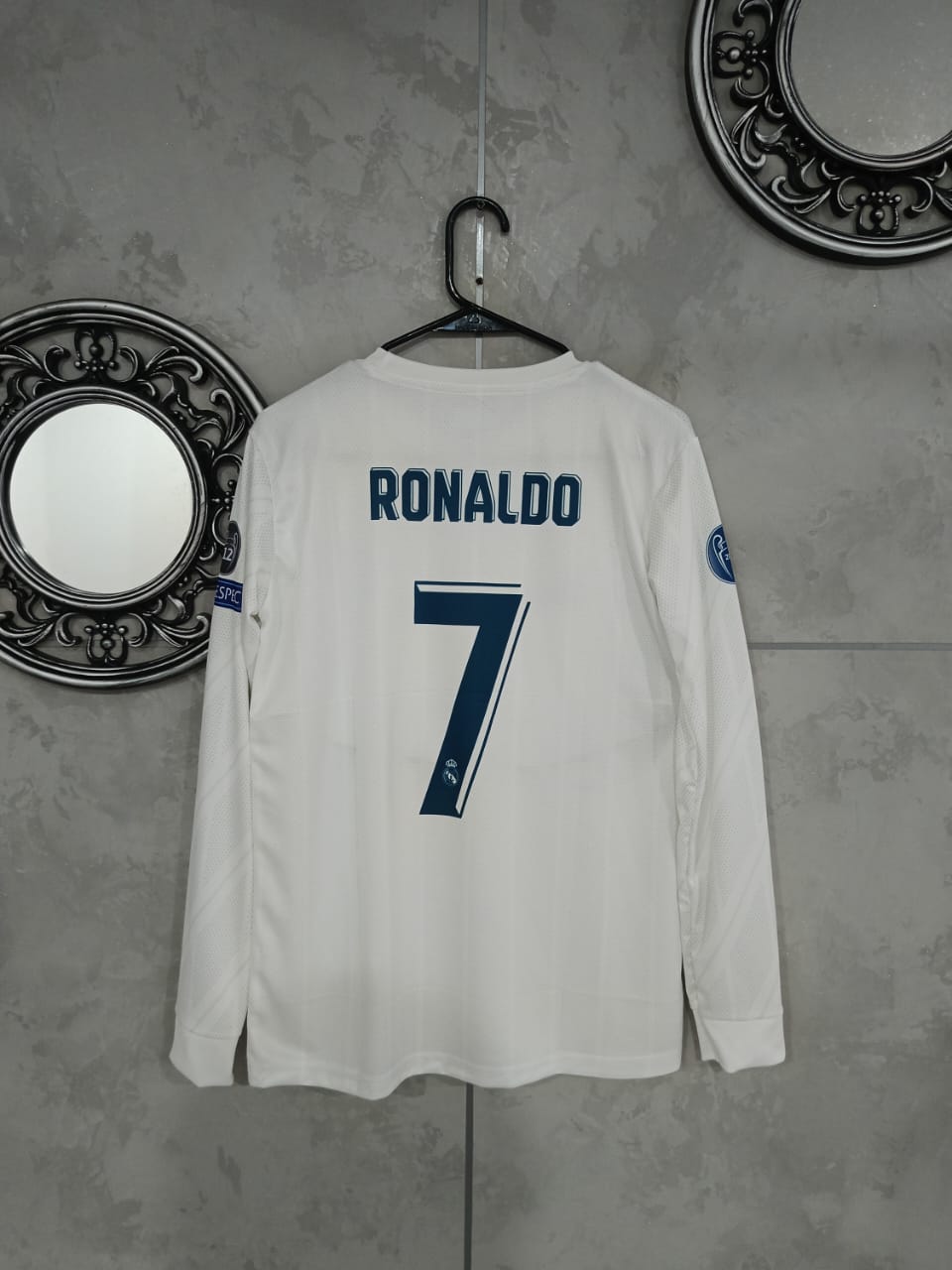 Real Madrid 2017–18 Home – Ronaldo Edition (Half Sleeve, Embroidered Premium) ⚪🐐🏆 (Copy)