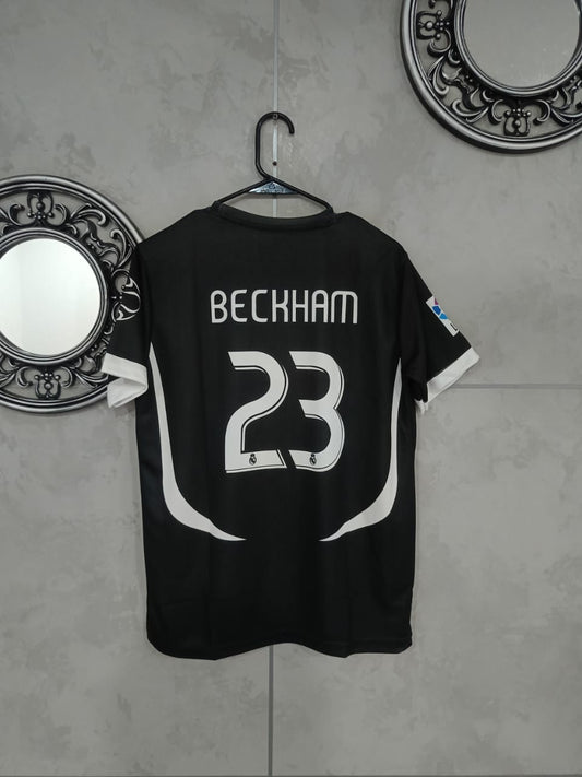 Real Madrid 2006–07 Away – Beckham Edition (Half Sleeve, Embroidered Premium) ⚫⚪✨ (Copy)