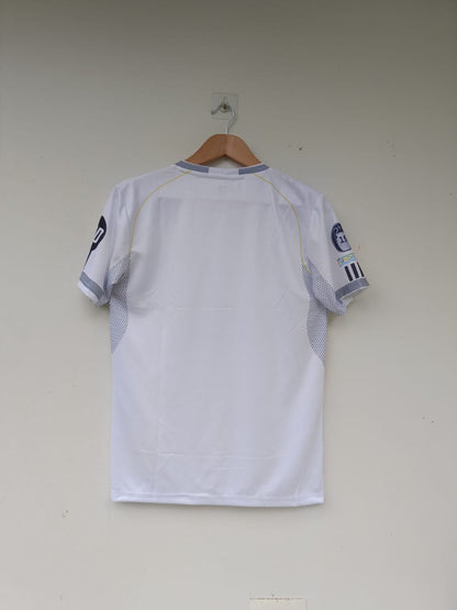 Real Madrid 25/26 Home – Embroidered Edition (Full Sleeve, Premium Stitch) ⚪👑✨ (Copy)