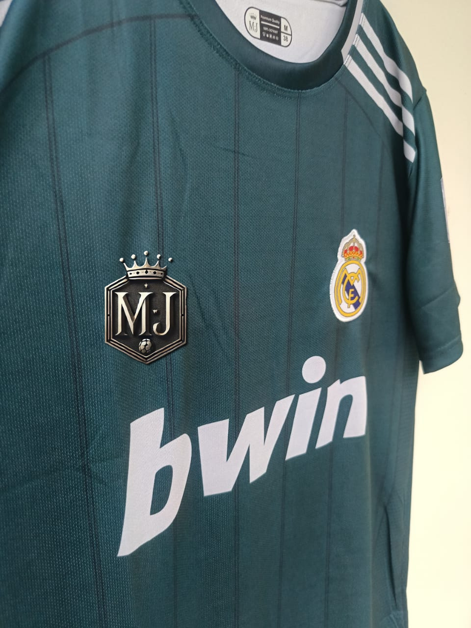 Real Madrid 2012–13 Third – Green Edition (Large, Official Patches, Adidas Originals) 💚 (Copy)
