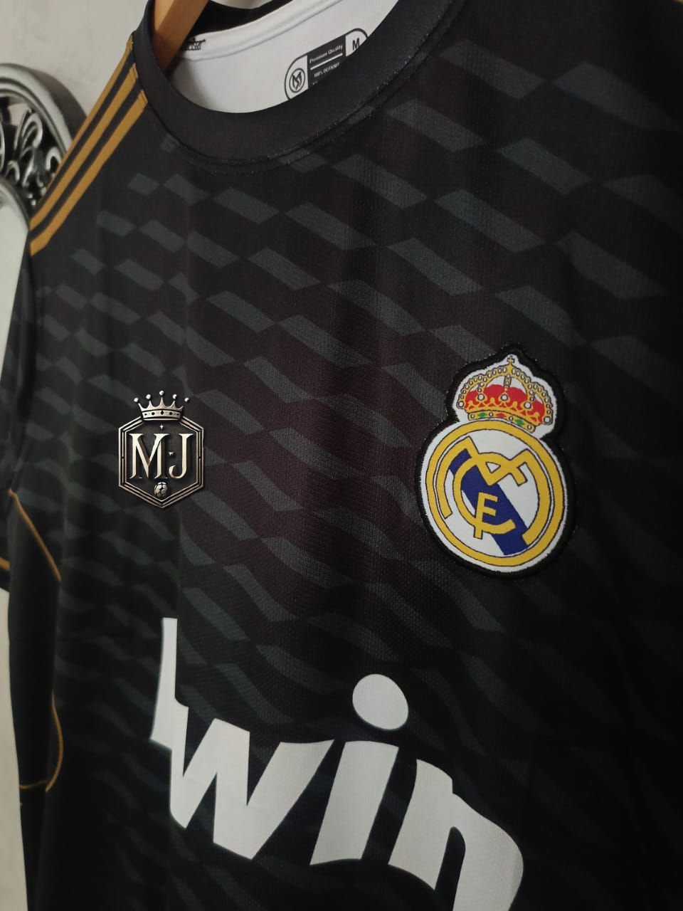 Real Madrid 2011–12 Away – Ronaldo Edition (Half Sleeve, Embroidered Crest) ⚫🐐⚽ (Copy)